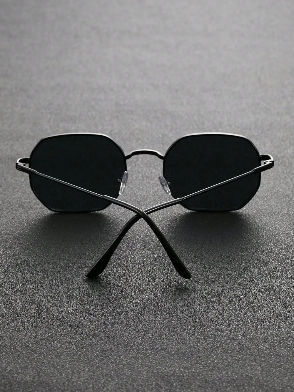 Lunettes de soleil pour hommes avec monture en acier